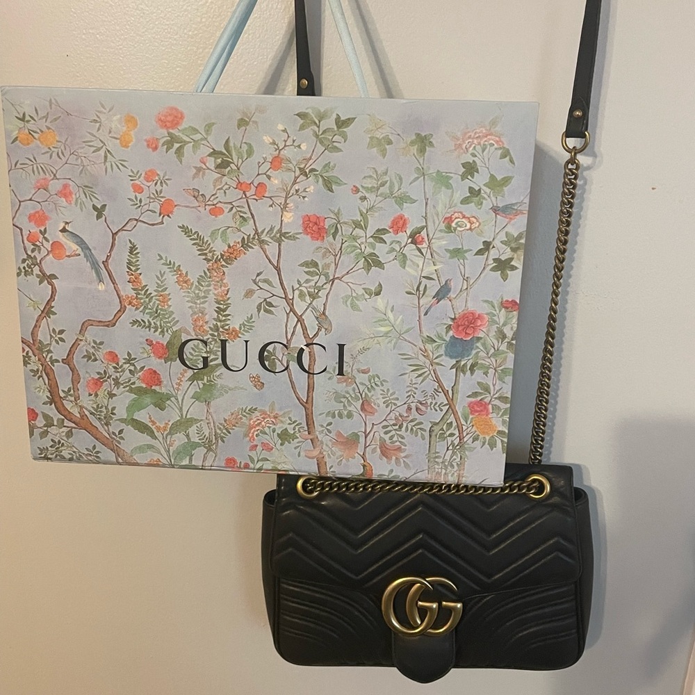 Gucci Purse with Gucci box